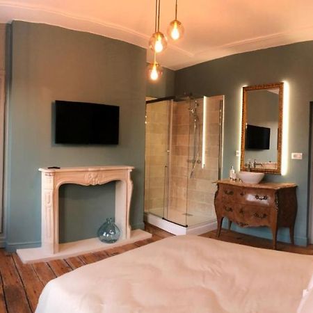 Les Chambres Berguoises Chambre Au Coeur De ベルグ エクステリア 写真