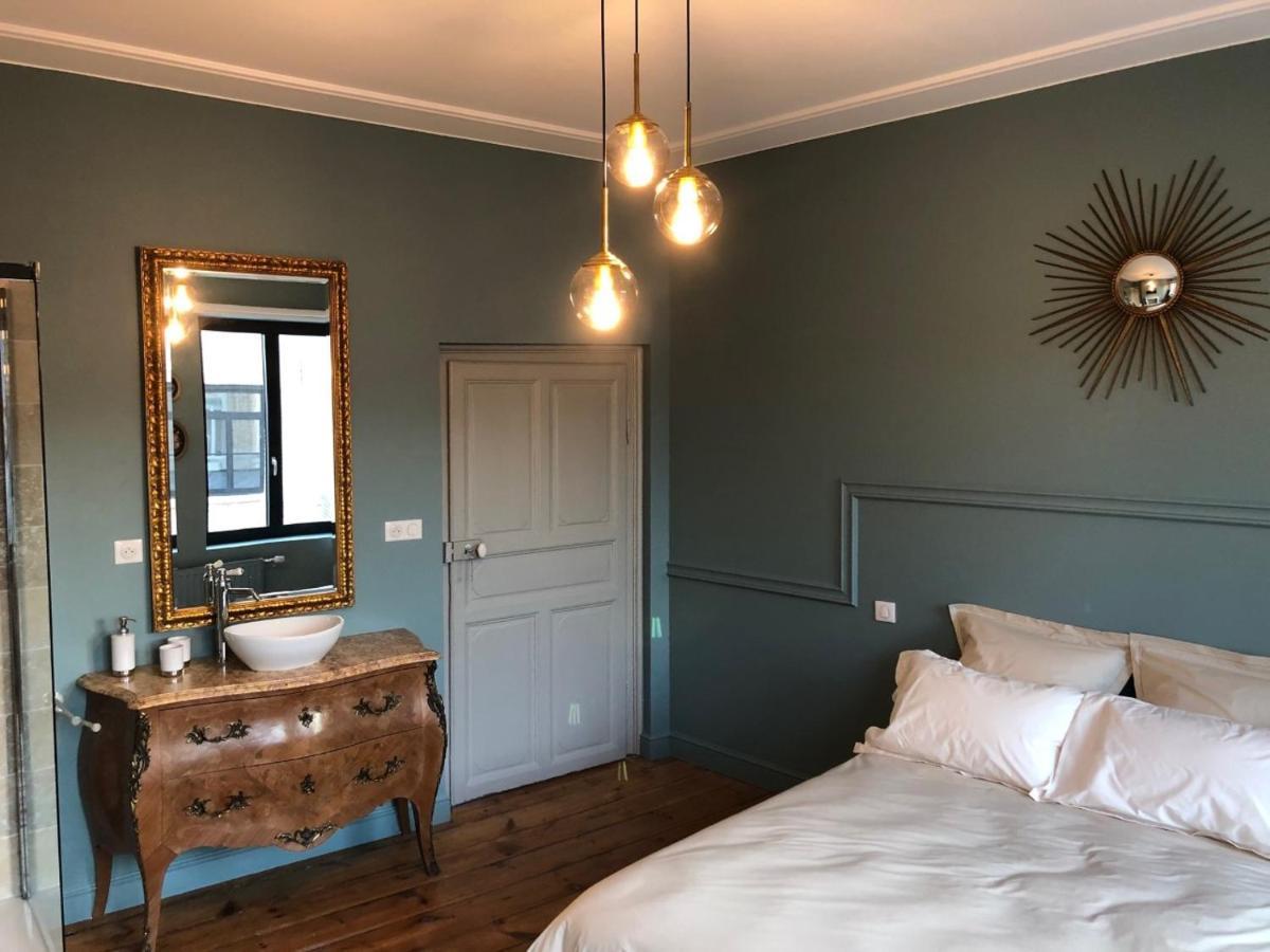Les Chambres Berguoises Chambre Au Coeur De ベルグ エクステリア 写真